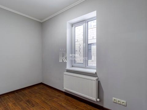 комерційна за адресою Володимира Самійленка вул. (Холмогорська), 17