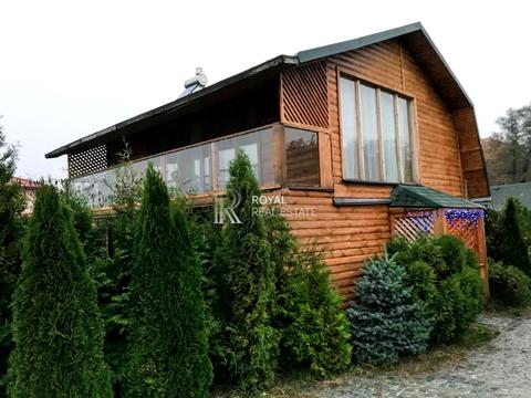 будинок за адресою Жовтнева вул.