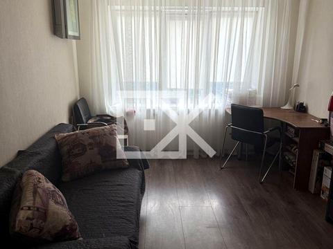 квартира за адресою Верховної Ради бульв., 22-Б