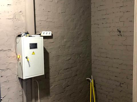 комерційна за адресою Юрія Кондратюка вул., 3