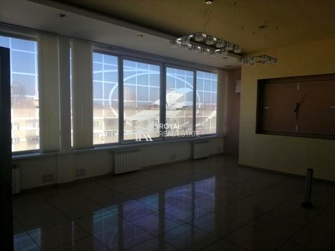 комерційна за адресою Лесі Українки бульв., 26