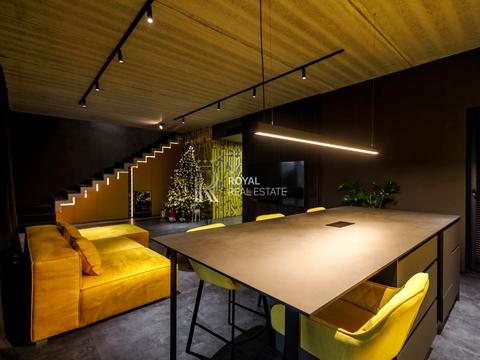 будинок за адресою тепла, 2