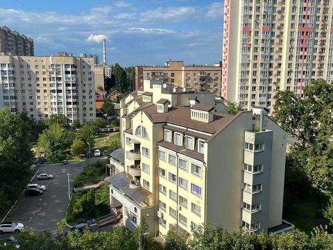 квартира за адресою Ореста Васкула вул., 8