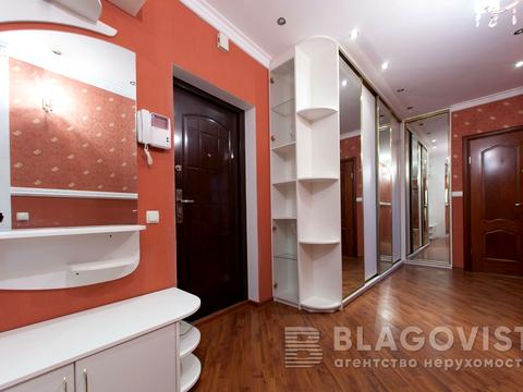 квартира за адресою Дніпровська набережна вул., 19-В