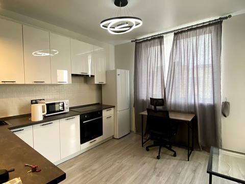 квартира за адресою Практична вул., 4