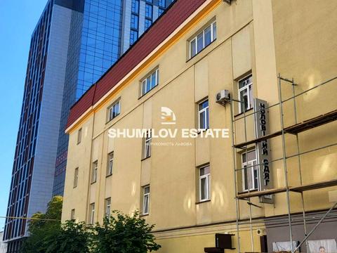 комерційна за адресою Героїв УПА вул., 68