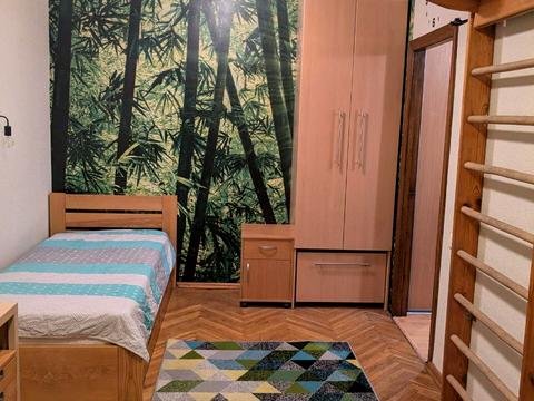 квартира за адресою Науки просп., 24к2