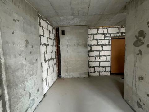 квартира за адресою Космічна вул., 5