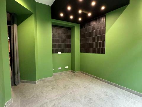 комерційна за адресою Митрополита Антонія Ангеловича вул., 32