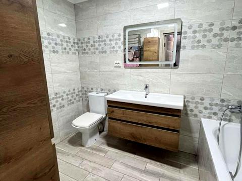 квартира за адресою Михайла Грушевського вул., 82/25