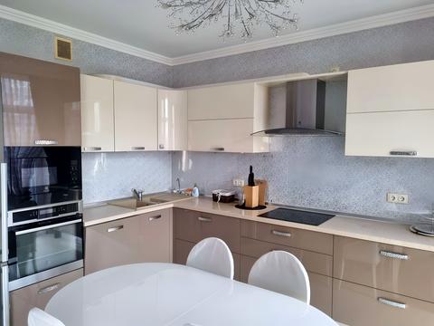 квартира за адресою Регенераторна вул., 4 к5