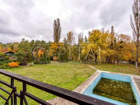 будинок за адресою Дачна, 25