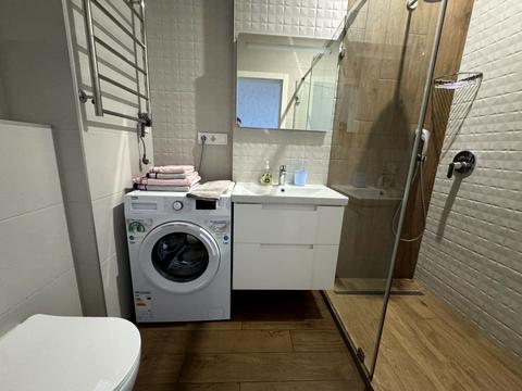 квартира за адресою Полуничний пров., 24