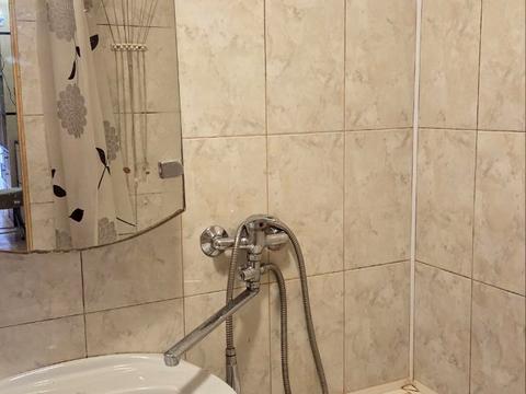 квартира за адресою Миколи Ушакова вул., 12