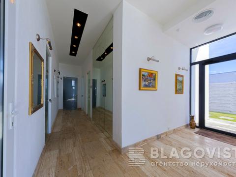 дом по адресу с. Лесники, Ватутина пер., 1