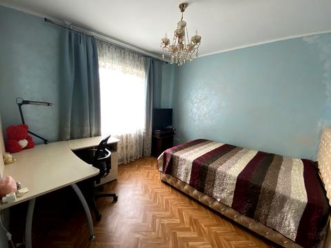квартира по адресу Червоной Калины просп. (Владимира Маяковского), 40