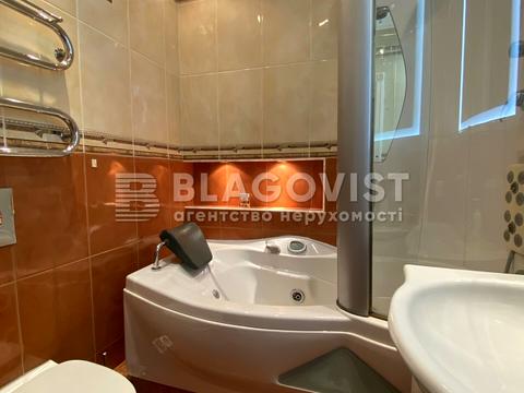 квартира за адресою Старонаводницька вул., 8-А