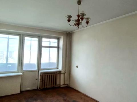 квартира за адресою Тролейбусна вул., 12