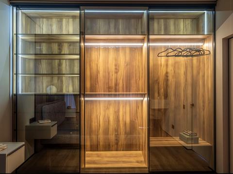 квартира за адресою Михайла Максимовича вул. (Онуфрія Трутенка), 28-Е