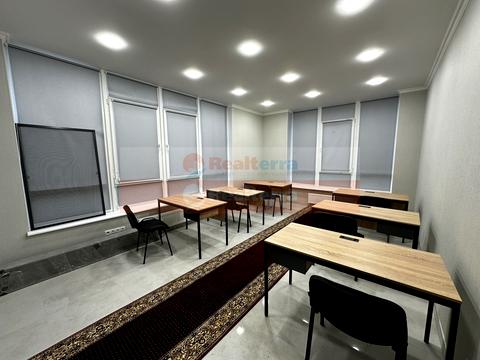 коммерческая по адресу Жилянская ул., 68