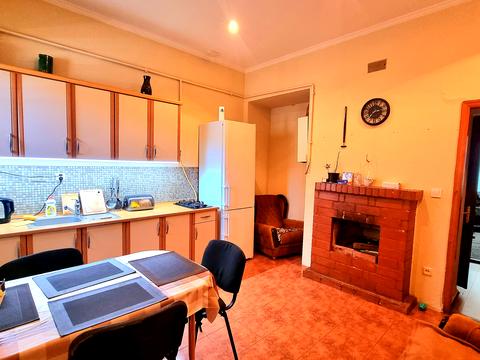 квартира за адресою Толстого Льва пл., 21