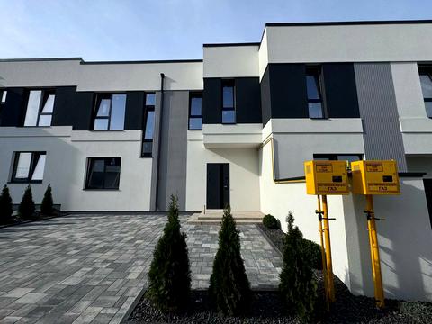 будинок за адресою Сергія Голубєва, 12