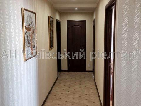 квартира за адресою Раїси Окіпної вул., 5