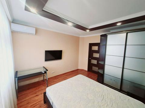 квартира по адресу Ревуцкого ул., 7-В