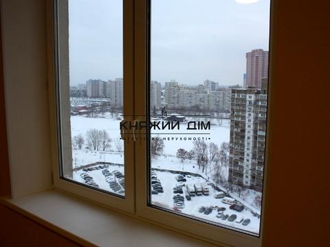 коммерческая по адресу Драгоманова ул., 1-А