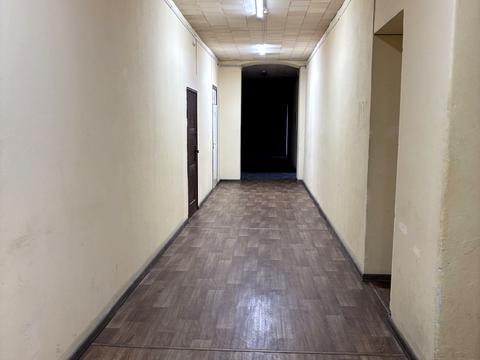 комерційна за адресою Велика Васильківська вул. (Червоноармійська), 13/1