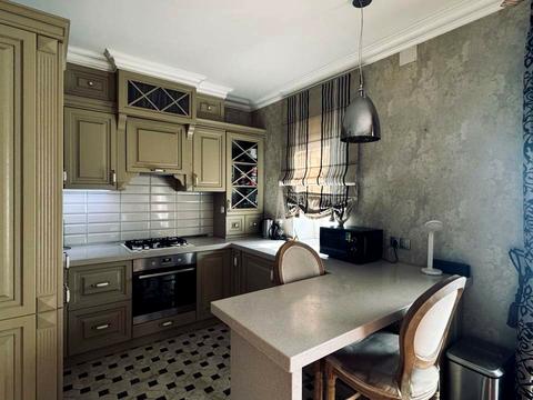 квартира за адресою Соборності вул. (Косіора), 30