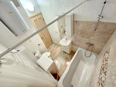 квартира за адресою Регенераторна вул., 4 