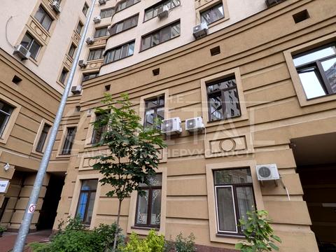 комерційна за адресою Золотоустівська вул., 55