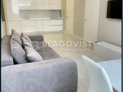 квартира за адресою Предславинська вул., 55
