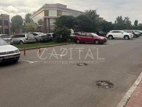 комерційна за адресою Володимира Івасюка просп. (Героїв Сталінграду), 6-Б