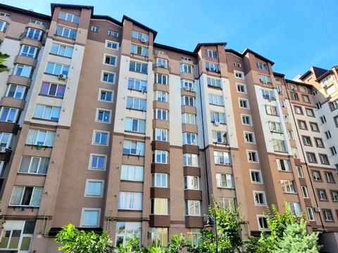 квартира за адресою Володимира Івасюка вул., 11
