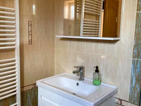 будинок за адресою Гребной Канал, 38