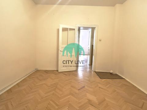 квартира за адресою Дністровська вул., 20