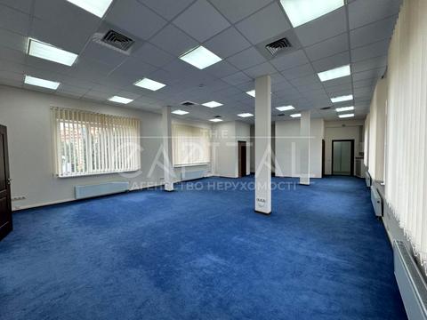 комерційна за адресою Казарменна вул. (Григорія Андрющенка), 4г