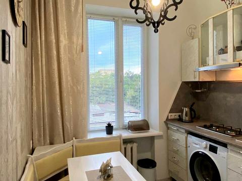 квартира за адресою Митницька вул., 16