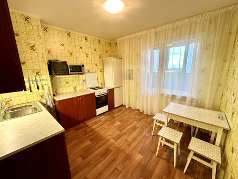 квартира по адресу Николая Закревского ул., 99