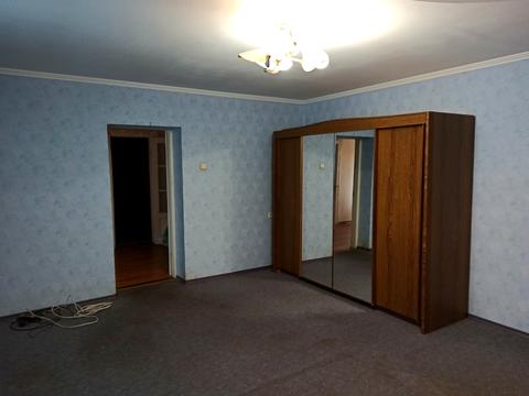 будинок за адресою Першотравнева, 11