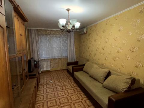 квартира за адресою Зодчих вул., 44