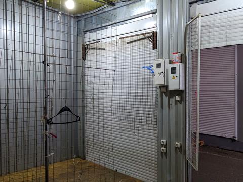 комерційна за адресою майдан Захисників України пл. (Повстання), 2