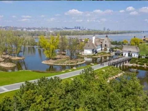 квартира за адресою Набережна Перемоги вул., 130
