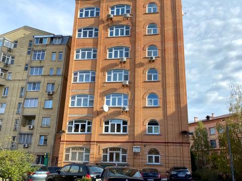 квартира по адресу Туровская ул., 24