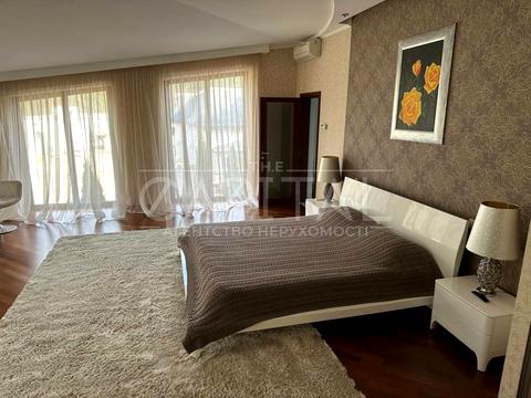 будинок за адресою Центральна вул.