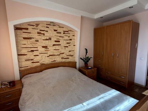 квартира за адресою Кобзарська вул., 61