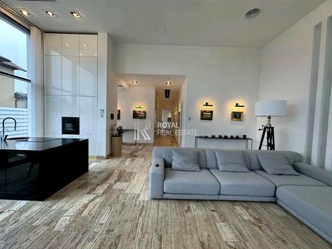 будинок за адресою квіткова