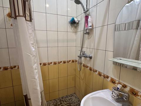 квартира за адресою Вокзальна вул., 1